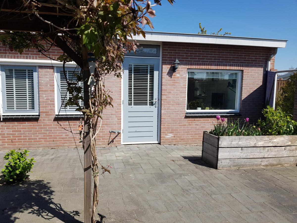 Solstice, Quiet Cottage In Bruinisse, Zeeland المظهر الخارجي الصورة
